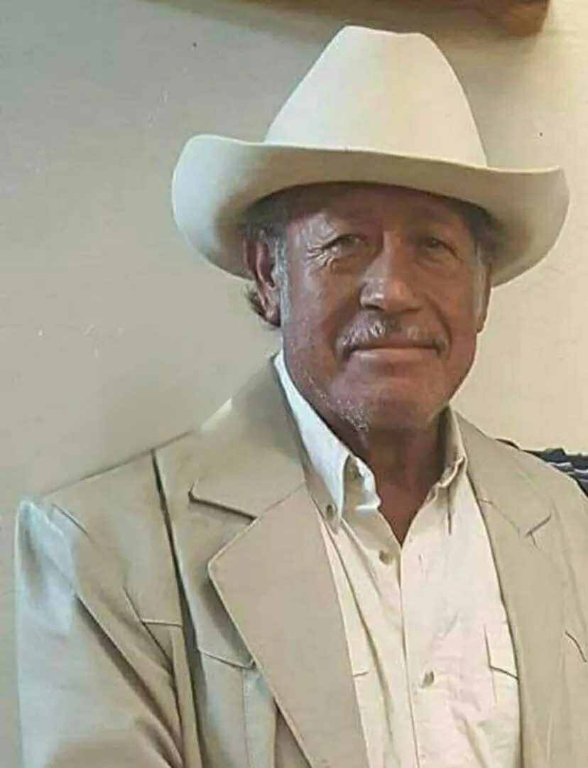 Hipolito Fernandez
