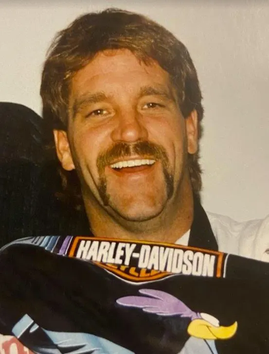 Jesse “Scott” Shelton